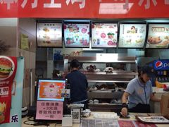 -华莱士·全鸡汉堡(五号路店)