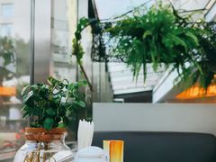 -亮马河饭店翠雅咖啡厅