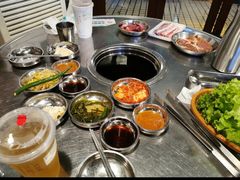 -釜山火炉·海鲜烤肉(紫藤路店)