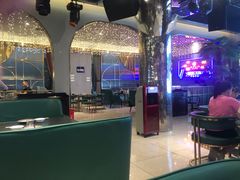 -皇宫大酒店
