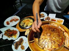 -猪啊牛呀羊啊铜盘烤肉(正大广场店)