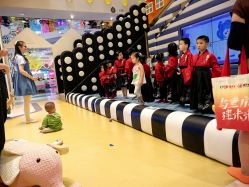 -meland club亲子乐园(重庆万象城店)
