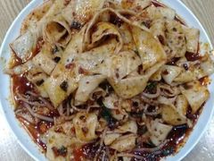 -三好食堂(煎饺·馄饨·肉饼米线·盛世广场店)
