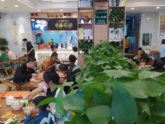 大堂-穆芳阁兰州纯汤牛肉面(西安总店)