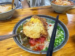 -巍山𤆵肉饵丝