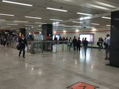 -常熟路(地铁站)