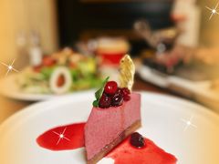 樱桃酒香黑森林蛋糕-Entrecôte 法国牛扒馆(保利·时光里店)
