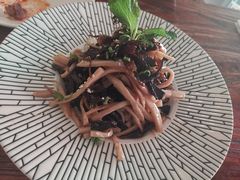 油鸡枞-中8楼风尚云南菜(颐堤港店)