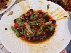 -肥肥虾庄·金牌油焖大虾(汉口城市广场店)
