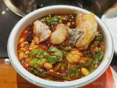 -小饕荟雅安贡椒鱼鲜馆(广福桥店)
