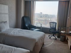 -上海虹桥西郊假日酒店