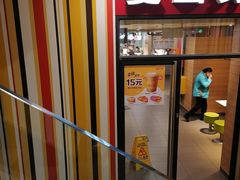 门面-麦当劳(农光里店)