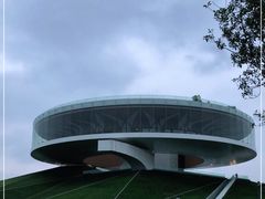 -郑东新区龙湖公共艺术中心