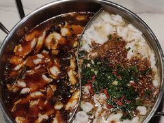 -德林酸菜鱼火锅(南丹店)