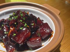 脆姜红烧肉-周家二小姐的菜(西津渡店)