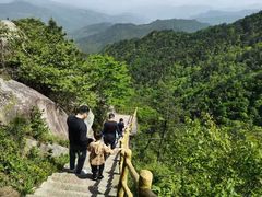 -罗田薄刀峰风景区