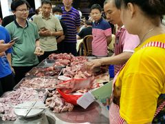 -标记美食新鲜猪杂(兴南大道店)