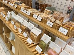 -提亚烘焙·手作面包·生日蛋糕(七星店)