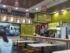 -龙记桂林米粉(财满街店)