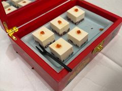 -品海楼·大连海胆锅贴馆(东港店)