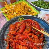 在武汉！ 会一直去吃的小龙虾🦞店！！[流泪]