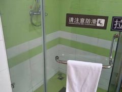 -7天酒店(广州动物园黄花岗地铁站店)