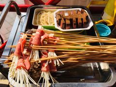 -钢管厂五区小郡肝串串香(蜀都万达店)