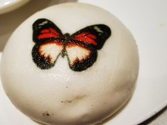 蝴蝶金汁流沙包-广东道至正餐厅(区庄店)