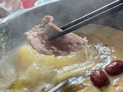 -南渝食府.墨脱石锅松茸鸡