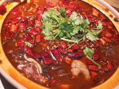 -肖四女乐山跷脚牛肉(南汇大学城生活广场店)