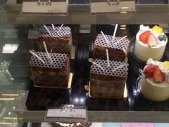 -好利来(鲁谷店)