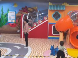 -孩子王童乐园(泰州万达店)