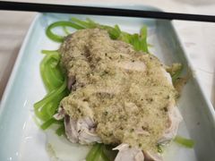 -品香菜馆(旗峰路中侨大厦店)