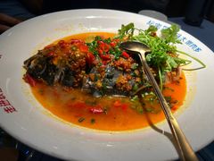 -坛宗剁椒鱼头(河西王府井店)