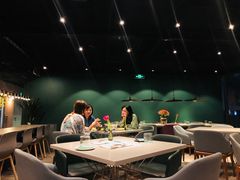 大堂-半山腰·云南菜(侨福芳草地店)