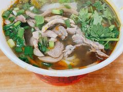 -江三王记牛杂馆(总店)