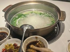 -烹然四季椰子鸡火锅(姚家园万象汇店)