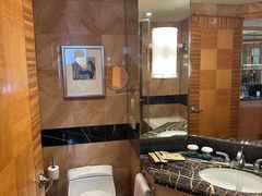 -重庆希尔顿酒店