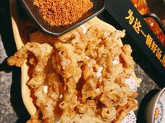 -老牌坊云南鱼豆花火锅(哈西万达店)