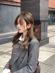 -苏豪路易士·嘉玛发廊