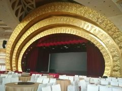 -华西龙希大酒店旅游观光区