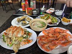 -岛中岛·海鲜大排档·万宁老字号(东澳店)