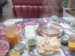 -牛村来人潮汕牛肉火锅(西单店)