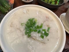 -龙悦湾酒家·八阵鱼生·渔人码头店
