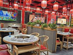 -鲁员外地锅鸡地锅鱼(龙湖江东天街店)