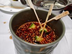 -红鼎豆捞·非遗鲍皇汤火锅(宝丰路店)