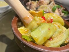 傣家酸辣舂茄子-云海肴·汽锅鸡·云南菜(广安门天虹店)