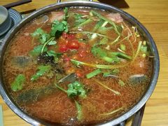 -老凯俚酸汤鱼(鸿通城店)