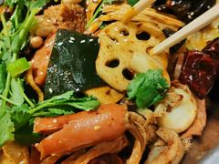 -拿渡麻辣香锅(世茂广场·工三店)