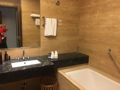-绍兴鉴湖君澜大酒店